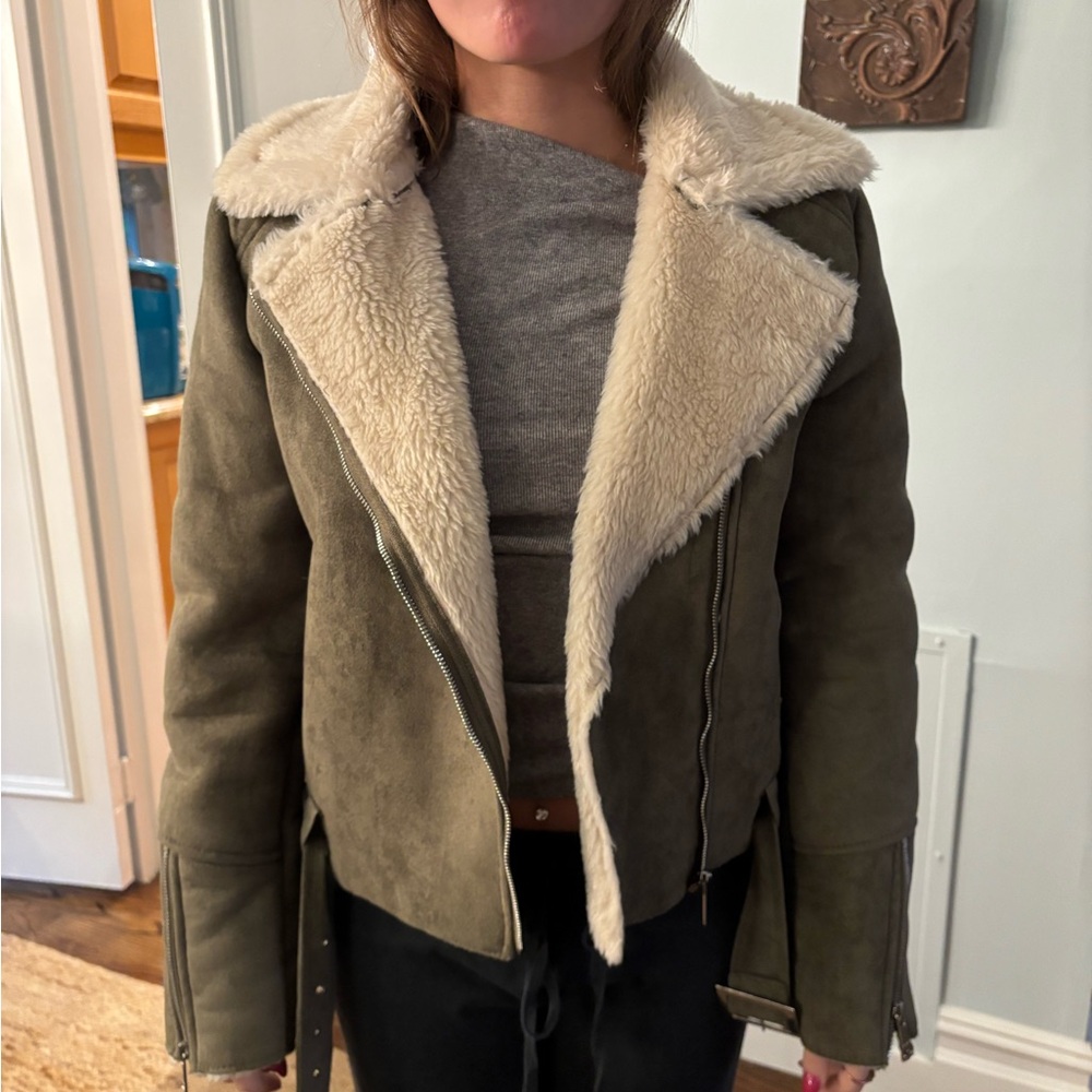 Vigoss Olive and Cream Teddy Jacket
